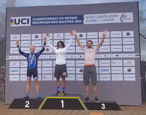 WREN World Champion, Tinker Juarez Signature Carbon Bottle Cage