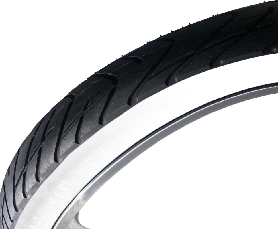Michael Blast 26" Tire White Rim